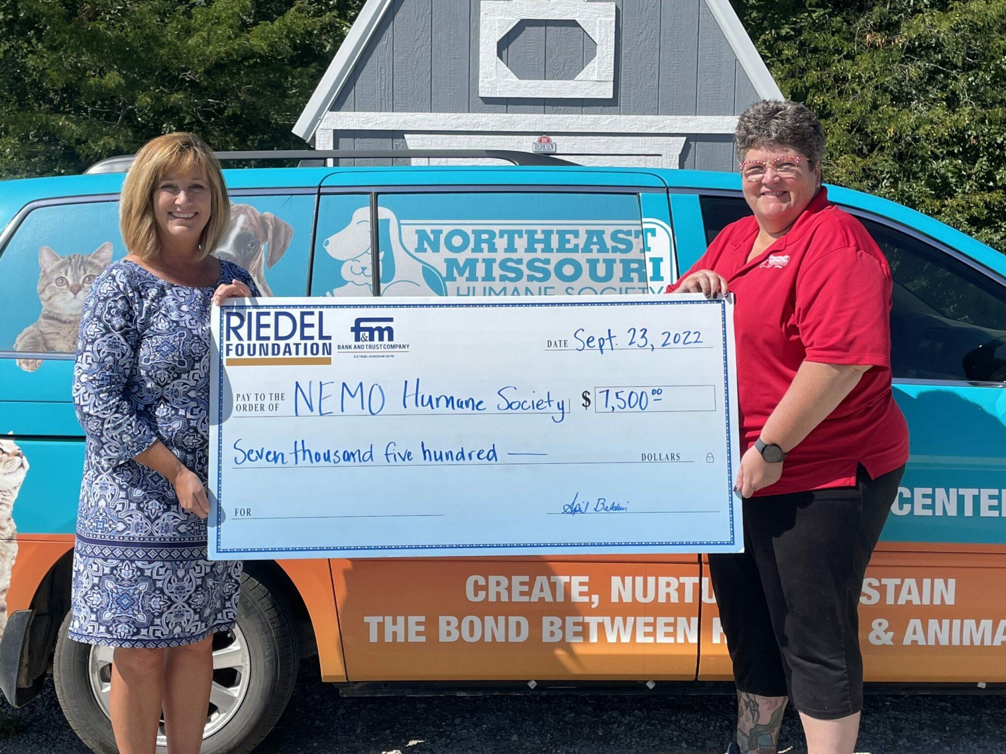 Riedel Foundation Grant Supports Spay and Neuter Program in Hannibal