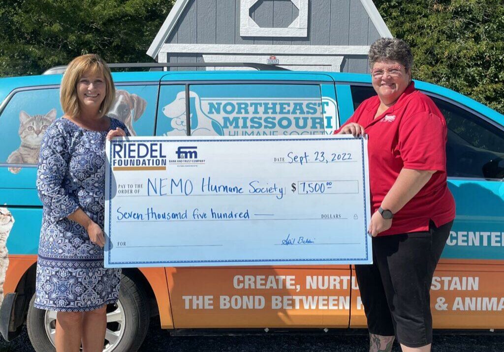 Riedel Foundation Grant Supports Spay and Neuter Program in Hannibal