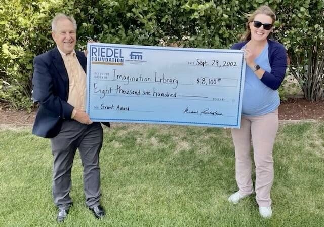 Riedel Foundation Grant Supplies Free Books to Hannibal Children